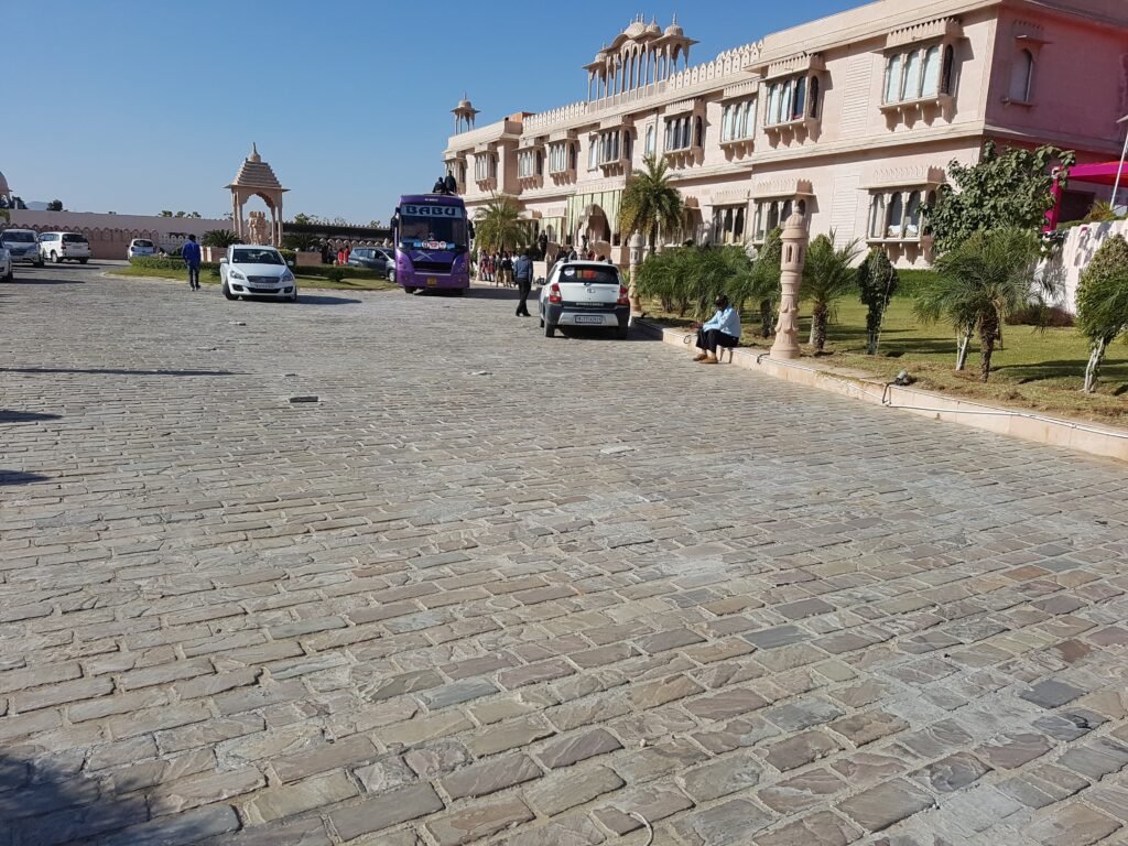 cobble stone flooring